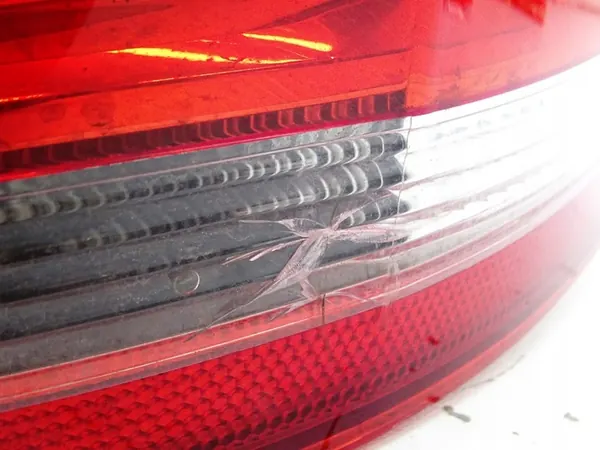 Luz trasera derecha VW Touareg II 7P 10- OEM 7P6945096D image 6