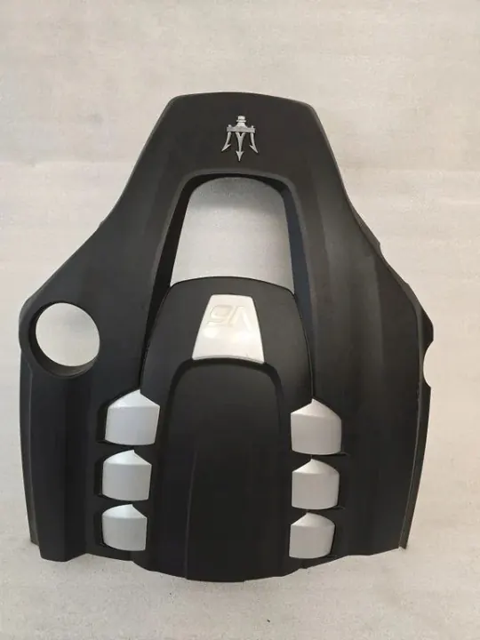 Maserati Levante 2023 Motorlock OEM 670035410 image 2