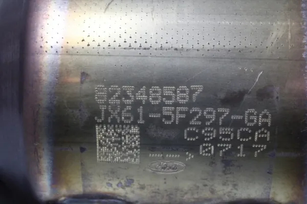OEM JX61-5F297-GA Keskipakoputki Ford Focus image 3