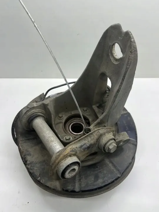 Moyeu roue arrière droit BMW X5 E53 OEM 33321095239 image 2