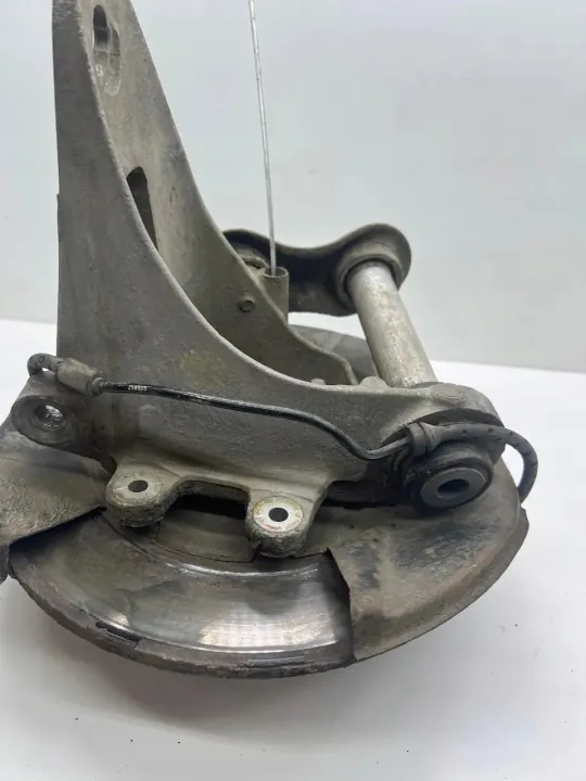 Moyeu roue arrière droit BMW X5 E53 OEM 33321095239 image 5