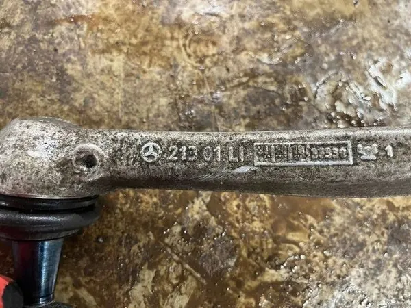 Mercedes-Benz OE A2133302100 Främre Vänster Kontrollarm image 3