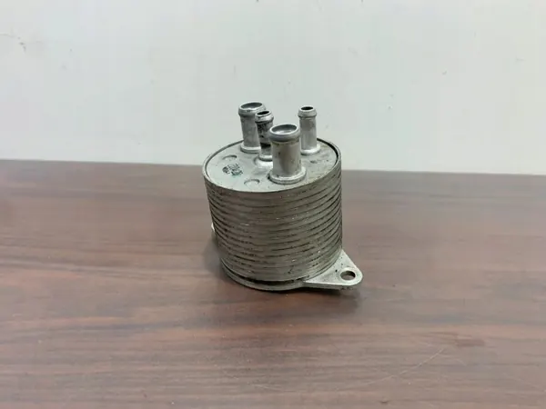 Refroidisseur d'huile boîte OEM 210428 pour Subaru Forester image 2