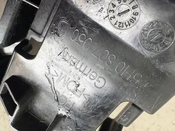 VW GOLF VIII Deslizamento de Para-choque Frontal Esquerdo Direito 5H0807049D 5H0807050D image 5