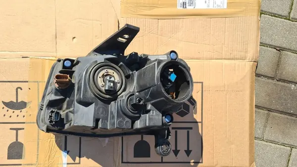 JEEP GRAND CHEROKEE WK2 14-16 Farol Direito DEPO image 4