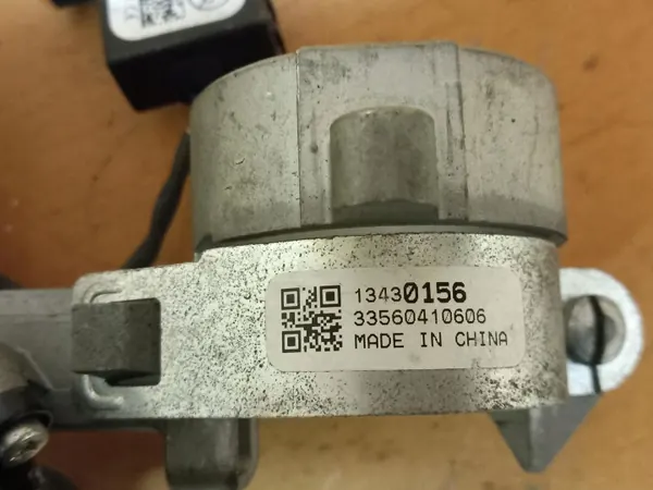 Clé Opel Astra J OEM 13430156 - Occasion image 4