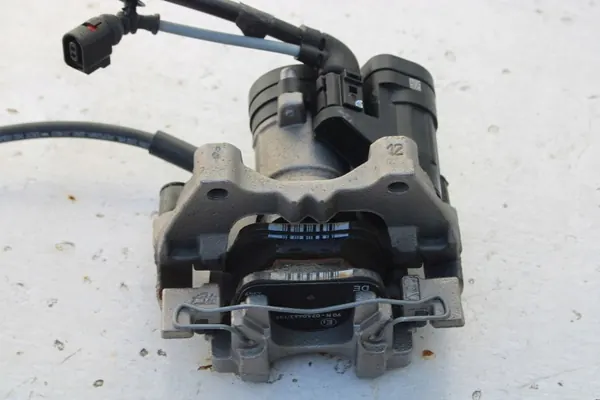 Jarrupuristin OEM 5Q0615406ER VW Golf 7 Audi A3 image 8