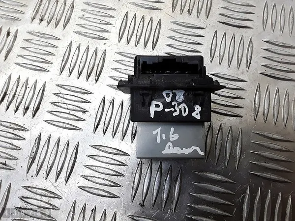 Verwarmingsweerstand Relais Peugeot 308 2008 T1000084Z image 2