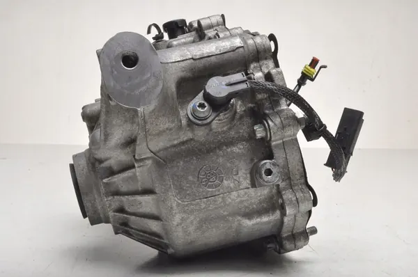 DIFERENCIAL VOLVO T6 T8 RECHARGE P1216571 ERAD2 image 10