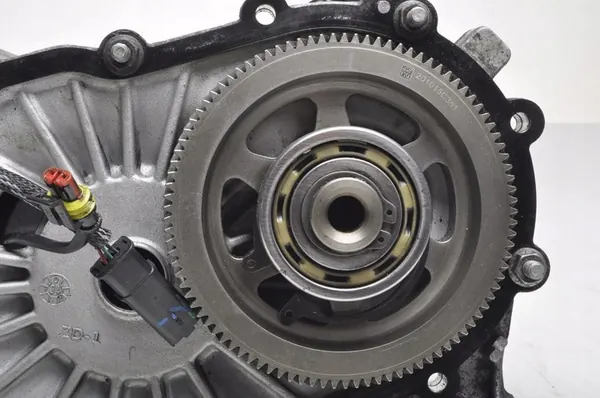 DIFERENCIAL VOLVO T6 T8 RECHARGE P1216571 ERAD2 image 9