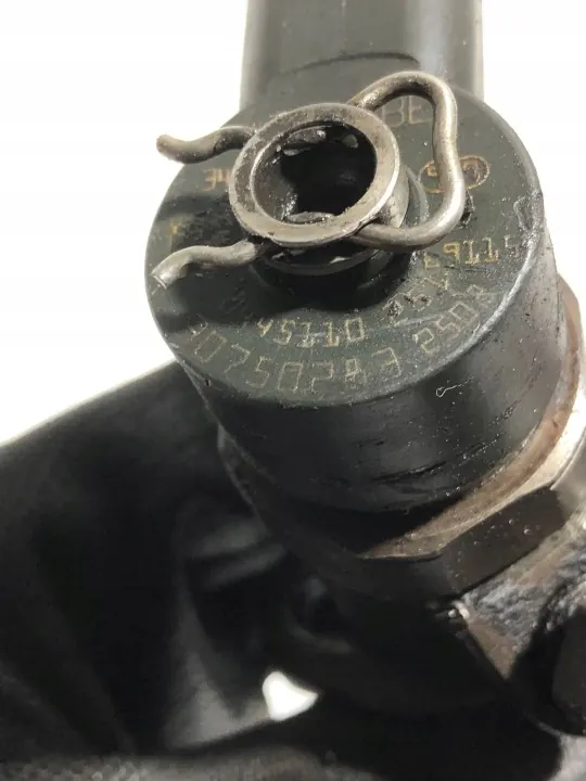 Inyector Volvo OEM 30750283 para XC90 2007 image 4