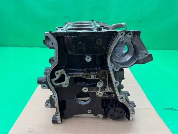 Bloc moteur Mazda 5 2.0B OEM LFF7 146CV 2005-2010 image 10