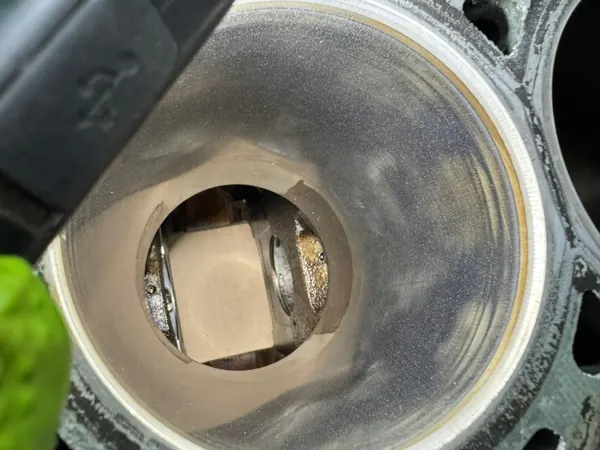 Bloc moteur Mazda 5 2.0B OEM LFF7 146CV 2005-2010 image 7