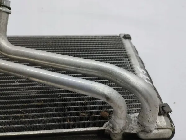 Opel Corsa D A/C Lämmitysydin OEM AMD167467 image 3