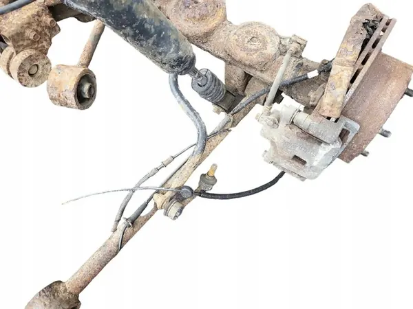 KIA SORENTO I Takapää 2.5L Diesel 2005 OEM 553003E120 image 4