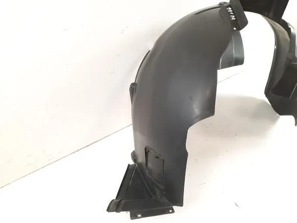 BMW X5 E53 2005 Etupyörän kaari image 3