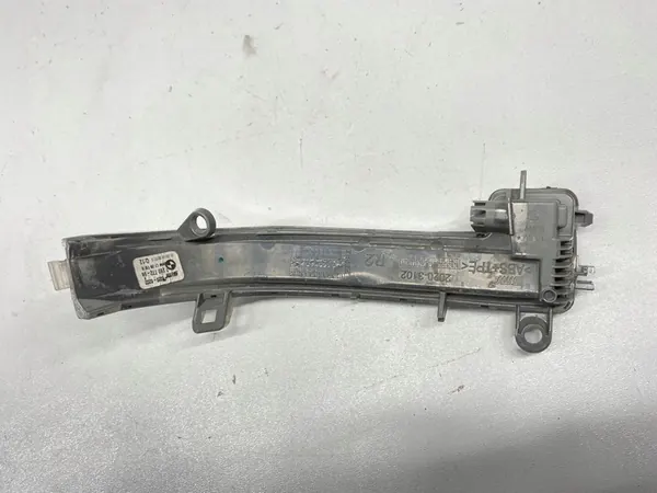 Indicador de Espelho Direito BMW F20 F21 X1 E84 F30 F31 F32 F36 image 2