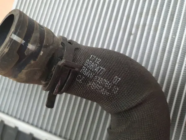 BMW X1 F48 airco radiator OEM 9271207 image 6