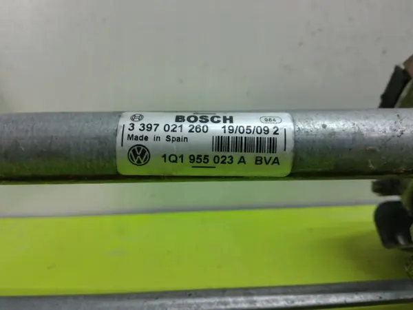VW EOS 06-10 pyyhinmoottori OEM 1Q1955023A image 3