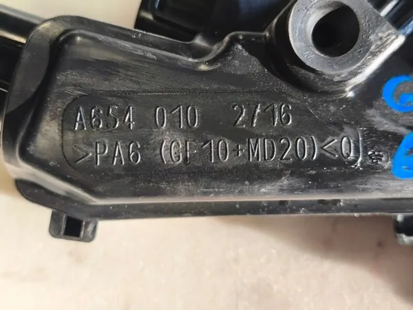 Mercedes moottorikansi ilmakanava OEM A6540102716 image 4