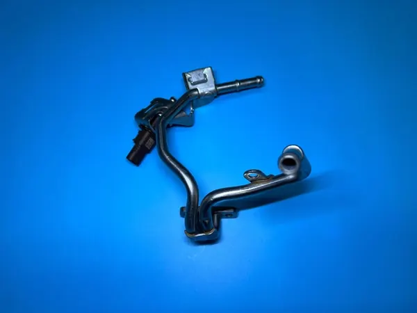 Cooling Water Pipe Skoda Karoq Kodiaq Superb 2.0TDI 04L122157S image 2