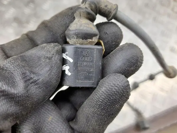 Capteur ABS arrière Porsche Macan 2016 95B927803 image 2