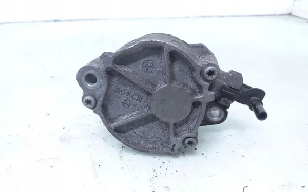 Bomba de vacío Ford Focus OEM D1563B2204T - Usado image 4