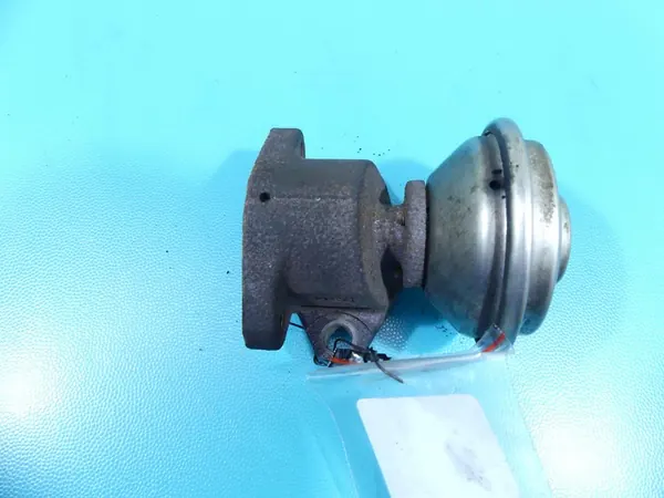 EGR-venttiili Volvo S80 I 2.5 TDI image 8