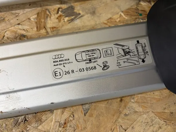 Audi Q5 II dakdragers OEM 80A860019 - Compleet set image 5