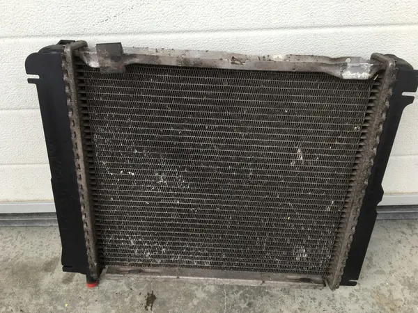 Vattenkylare Mercedes W124 E220 M111 2.2 Utan AC image 7