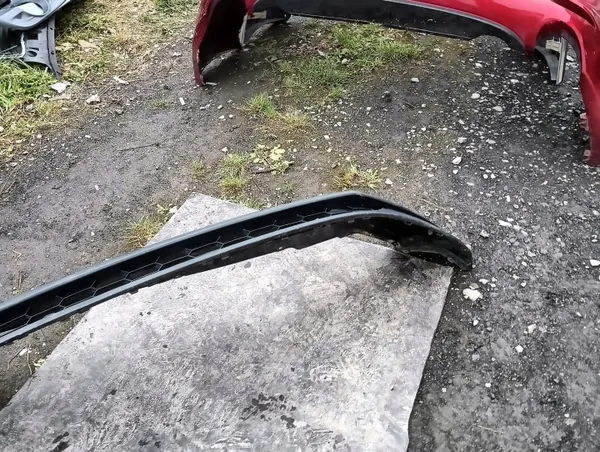 Skoda Karoq 57A807061 Achterbumper Spoiler Diffusor image 4