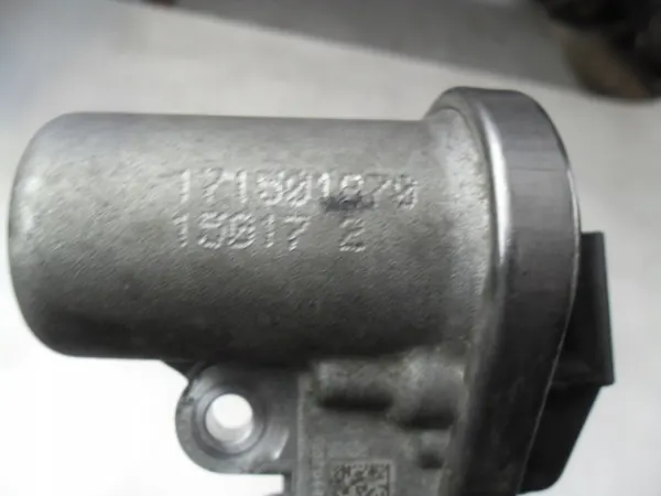 Soupape EGR OEM 171501870 pour Chrysler Pacifica 3.6 image 4