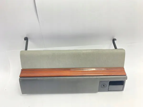 Konsolin kansi harmaa OEM 1246890087 Mercedes W124 image 2