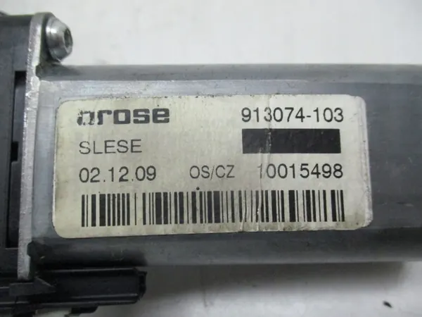 Subaru Legacy 09-14 bestuurdersstoelmotor OEM 913074-103 image 4