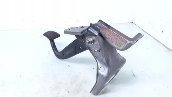 Pédale de frein OEM 32800C8100 pour Hyundai i20 1.2L image 4