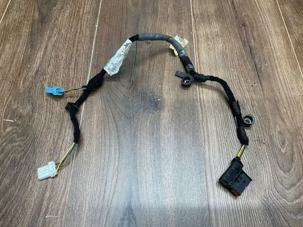 Höger Framdörrskabel OEM M8A214A205AB image 3