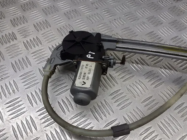 Mecanismo de janela traseira direita Renault Espace IV 2.0 T OEM 8200017910 image 2