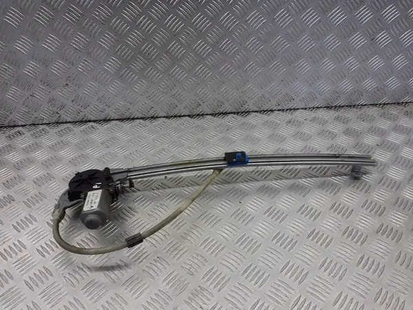 Mecanismo de janela traseira direita Renault Espace IV 2.0 T OEM 8200017910 image 3