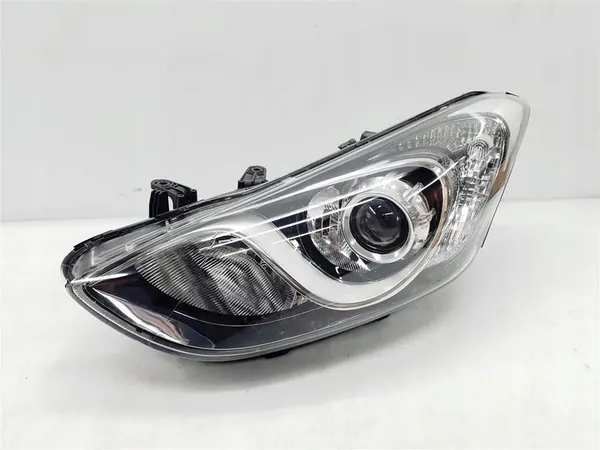 Faros delanteros izquierdo Hyundai i30 II con luz de niebla image 2