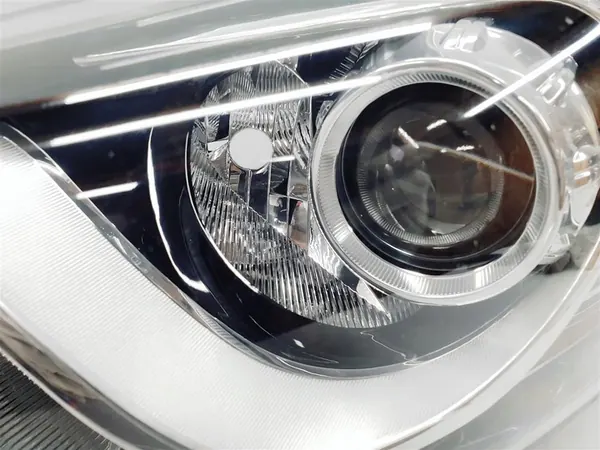 Faros delanteros izquierdo Hyundai i30 II con luz de niebla image 3