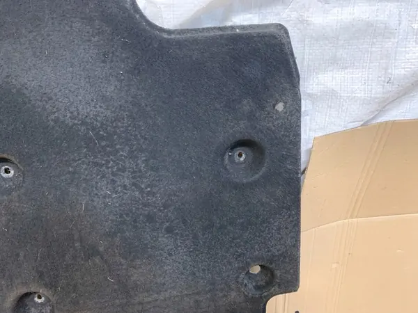 AUDI A6 A7 C8 Underbody Skydd 4K0863821D image 5