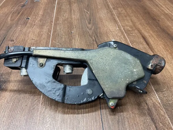 Cilindros de techo OEM 1298001774 Mercedes SL R129 image 7