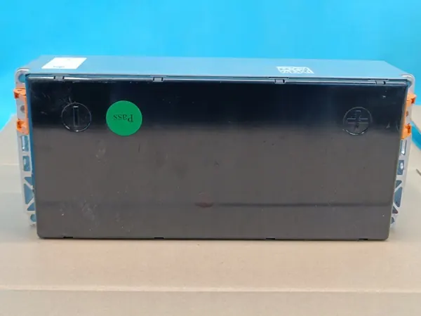 Audi Accumodule OEM 5KE915591H 37Ah Gebruikt image 3