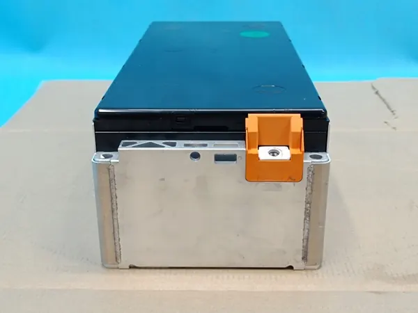 Audi Accumodule OEM 5KE915591H 37Ah Gebruikt image 8