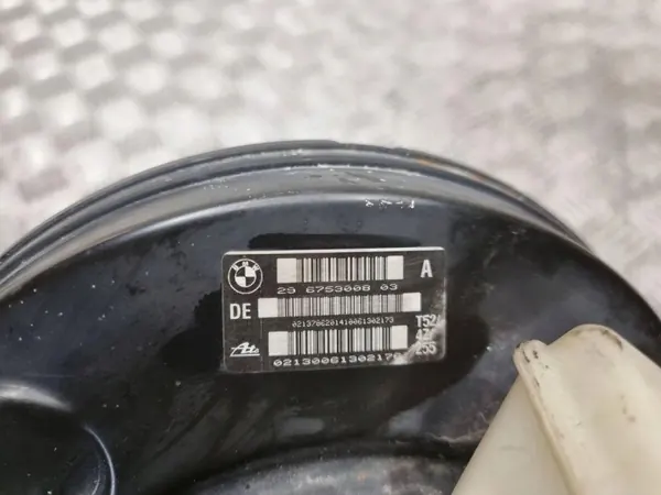 Servo da bomba de travão BMW OE 6753008 - Usado image 5