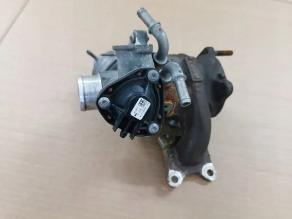Turbocompressor Ford OE OEM 00002085 - Usado image 3