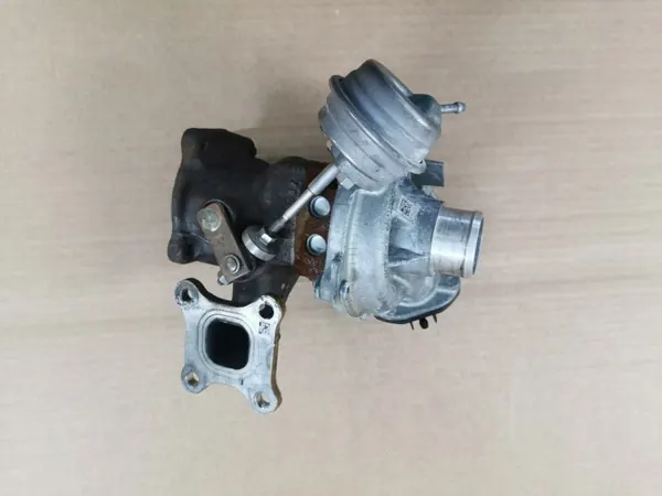 Turbocompressor Ford OE OEM 00002085 - Usado image 5