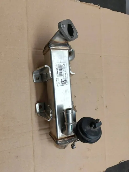 Renault EGR-jäähdytin OEM 8200119993D - 2.0 Diesel image 2