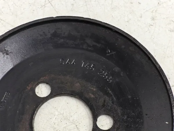 VW T4 1.9 TD servopumpremhjul OEM 044145255 image 4
