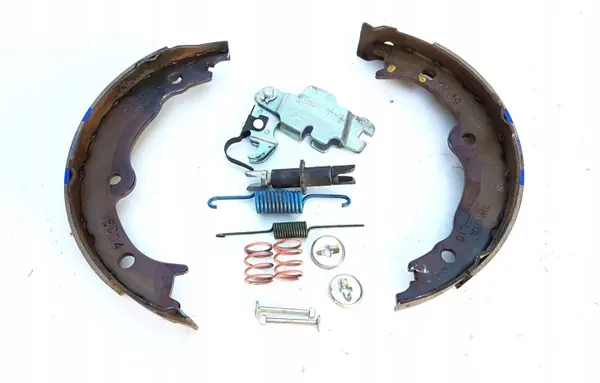 OEM 4653030040 Handremblokken voor Lexus GS image 2